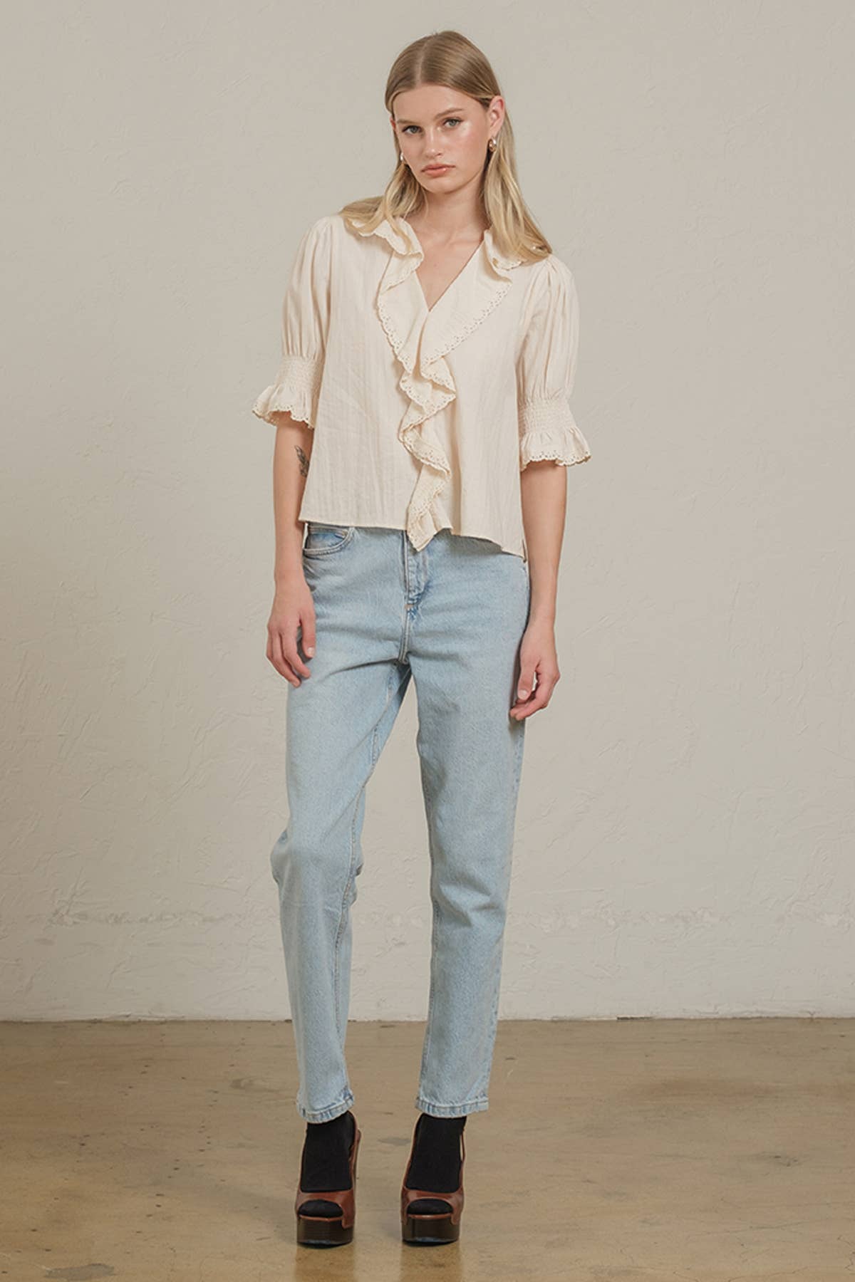 RAISONNEL - Wholesale Blouse - Women's - Ruffle Trim Lace Detail Blouse - RT11793