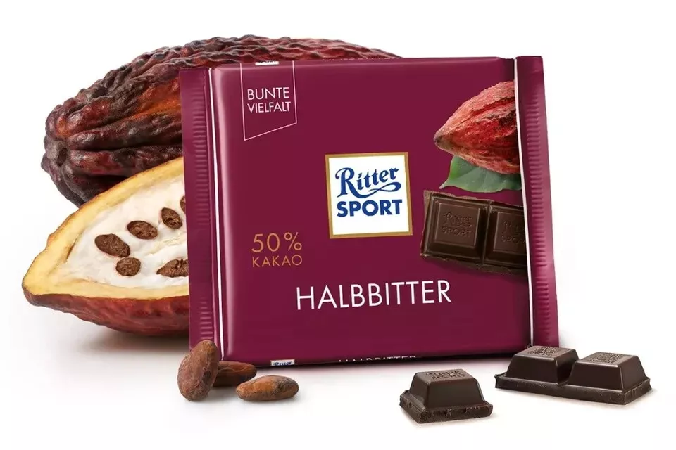 Phoenix Distributions – wholesale Chocolate – RITTER SPORT Halbbitter (Dark) 100 gramm 12 count1