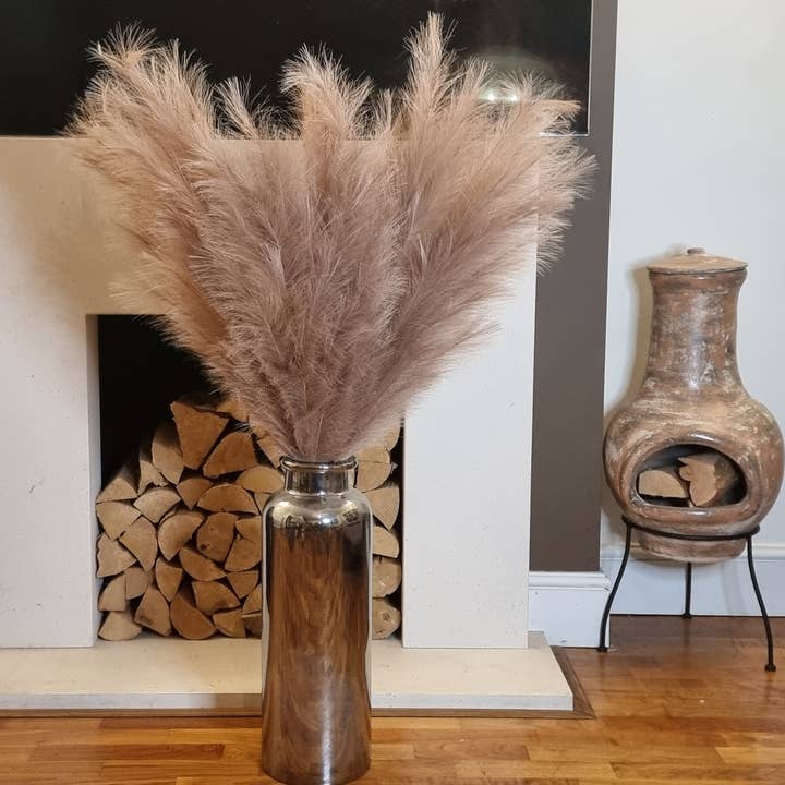 LoveProducts Ltd - Wholesale Dried/pressed flowers - Pampas Grass large faux artificial pampass Super Deluxe7