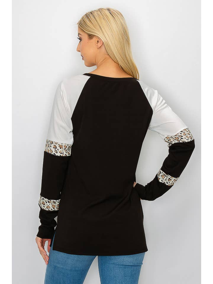 ePretty - Wholesale Tunic - Women's - G4-TP2153 Ribbed Leopard Color Block Long Sleeve Top22