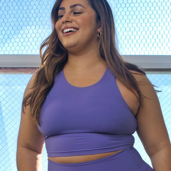 Top esportivo Lux com nervuras, roxo Moxie por atacado de Thick Athletics Apparel