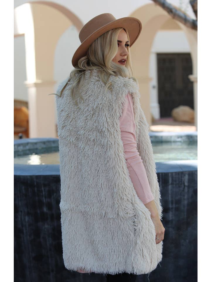 ANGIE - Wholesale Outerwear Vest - Women's - SJ812-ASIS FURRY VEST12