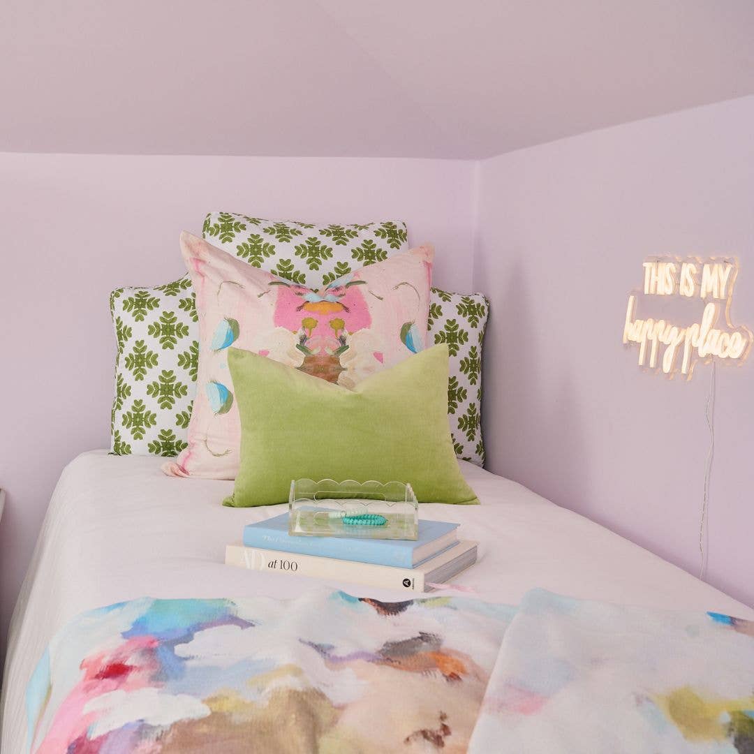 Laura Park Designs - Wholesale Decorative Tray - Elephant Falls Scalloped Tray Small3