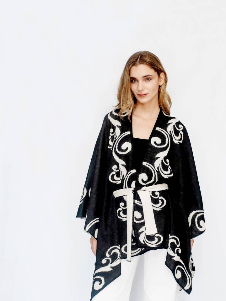 Cape en bébé alpaga Linda pour la vente par INKAMODA