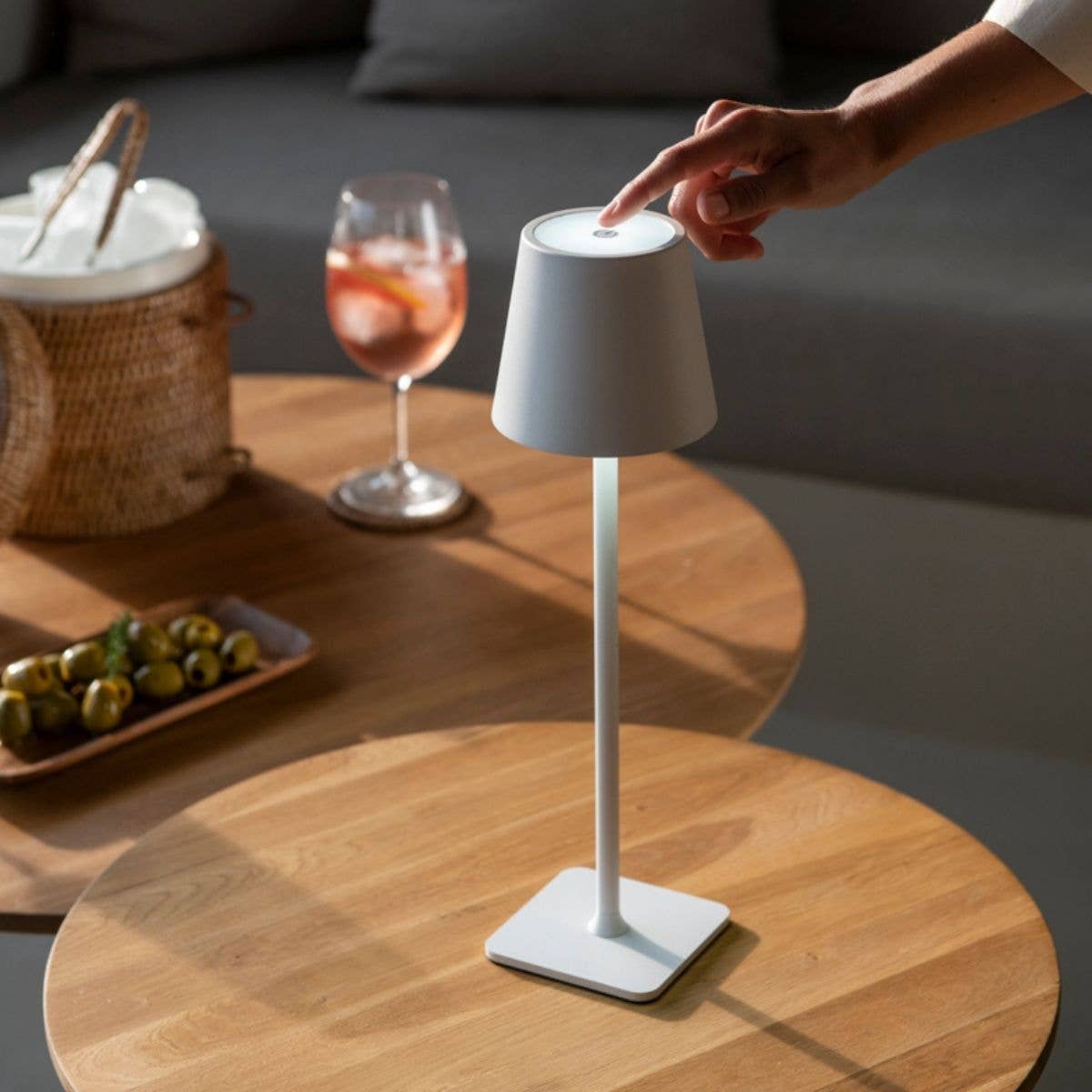 Andrea House - Wholesale Accent/bureaulamp - Draadloze witte ledlamp0