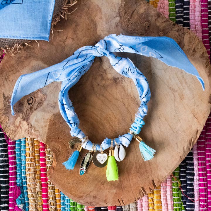 Hundehalsband Bandana Schmuck Medaillenhalter Himmelblau für den Großhandel von Worldog