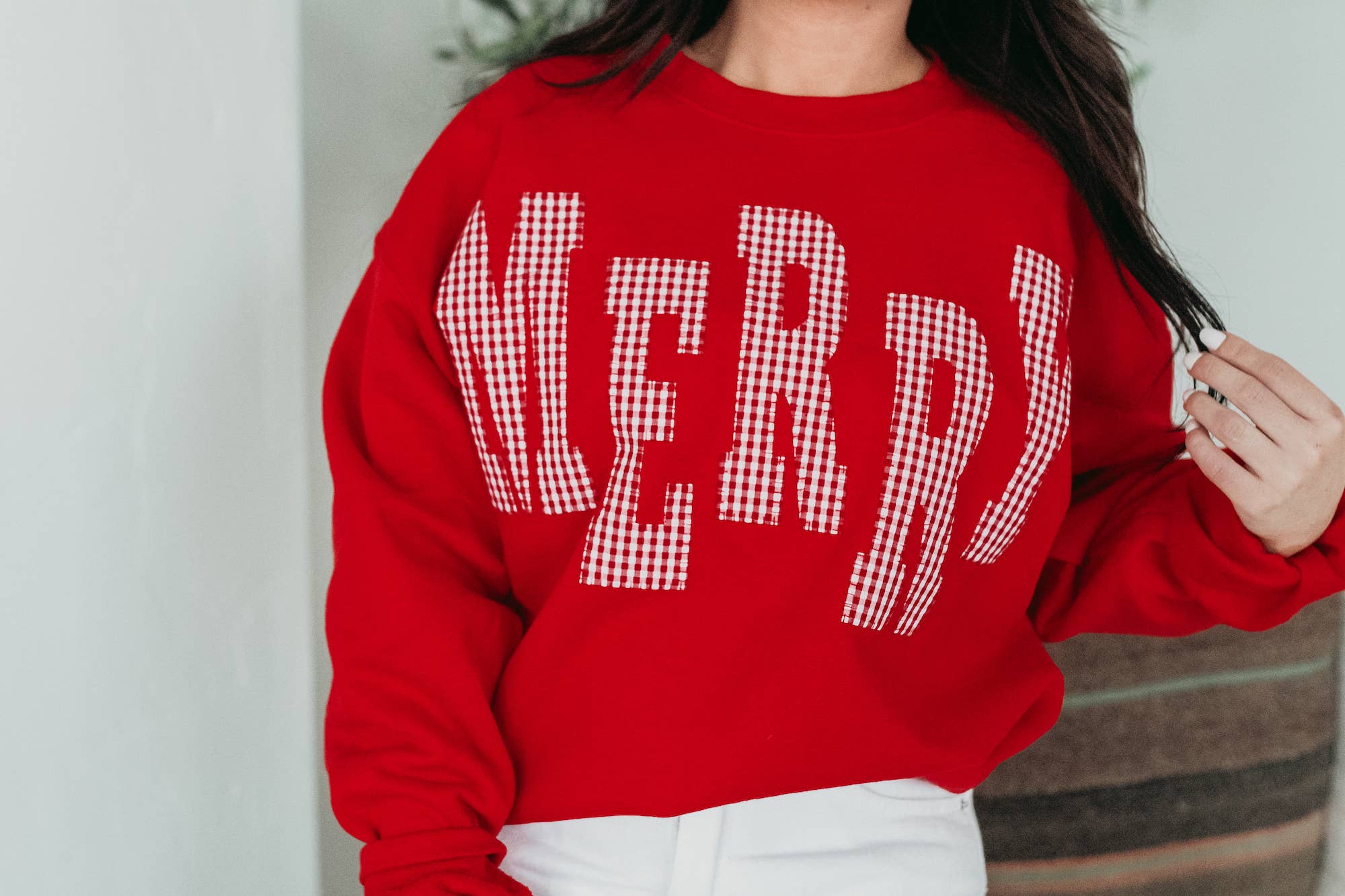 h.flynn - Wholesale Sweatshirt - Women's - STAGGERED RED GINGHAM MERRY  - RED CREW1