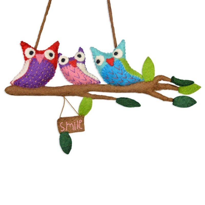 Assorted colors Felted Three Owls in Branch Wall Hanging for wholesale on Faire2
