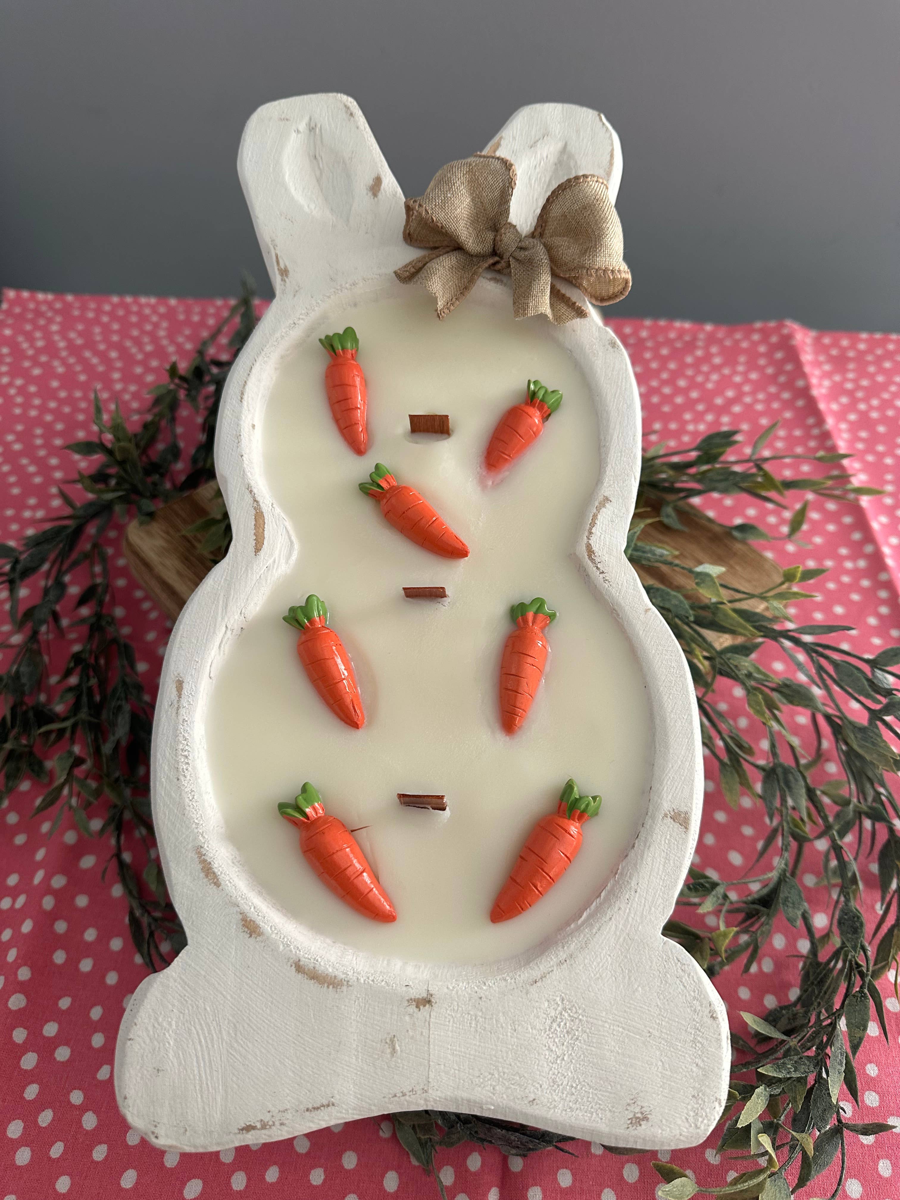 Shells Primitives/No Place Like Home - Vente Bougies originales - Grande bougie en forme de bol à pâte avec lapin et carottes2