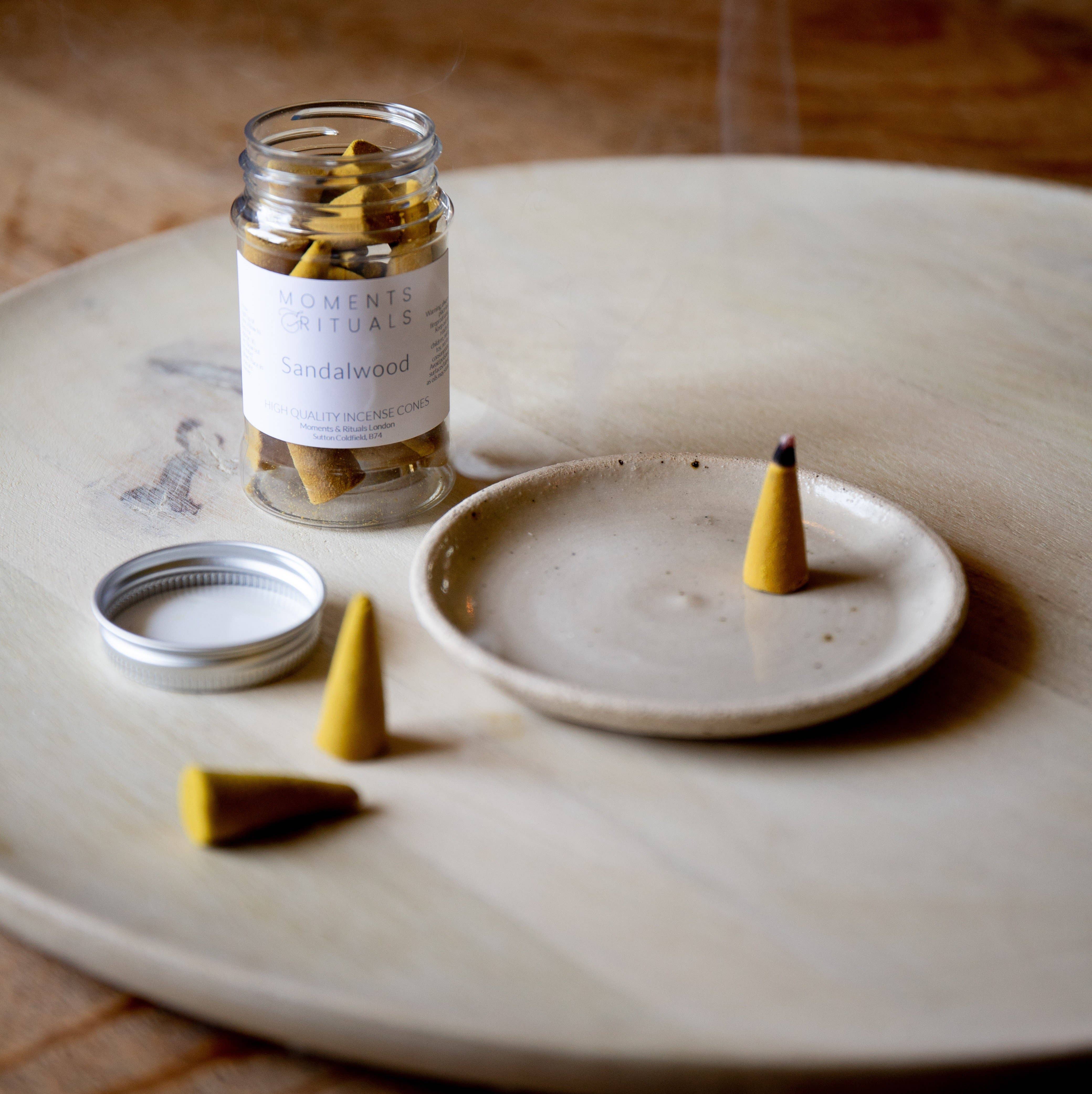 Moments and Rituals – wholesale Incense – Sandalwood Essential Oil Incense Cones1