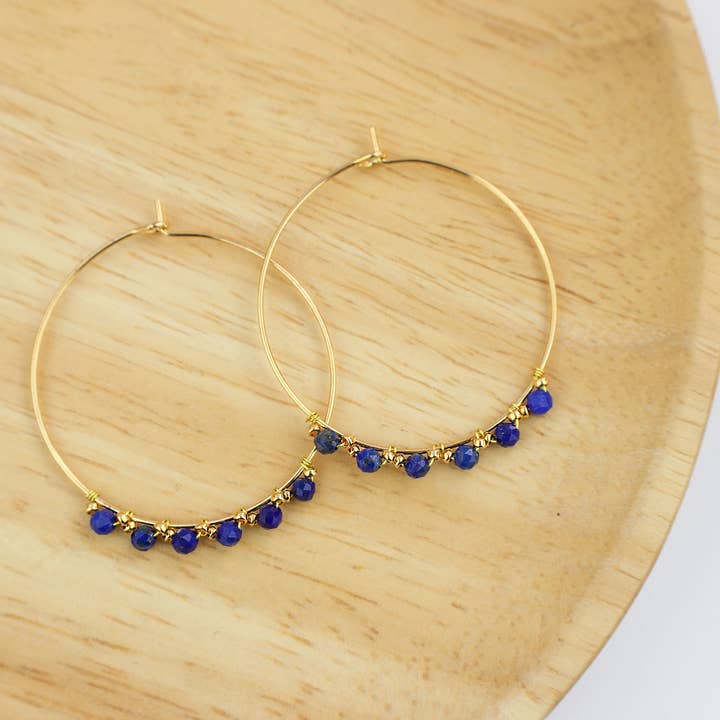 Minalis - Vendita all'ingrosso Orecchini a cerchio - Orecchini a cerchio dorati con pietre naturali