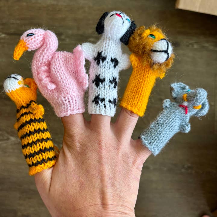 Zoe Artcrafts Corp. - Wholesale Finger Puppet - Kids & Baby - Baby Finger Puppets, Hand knitted, Assorted figurines kids7