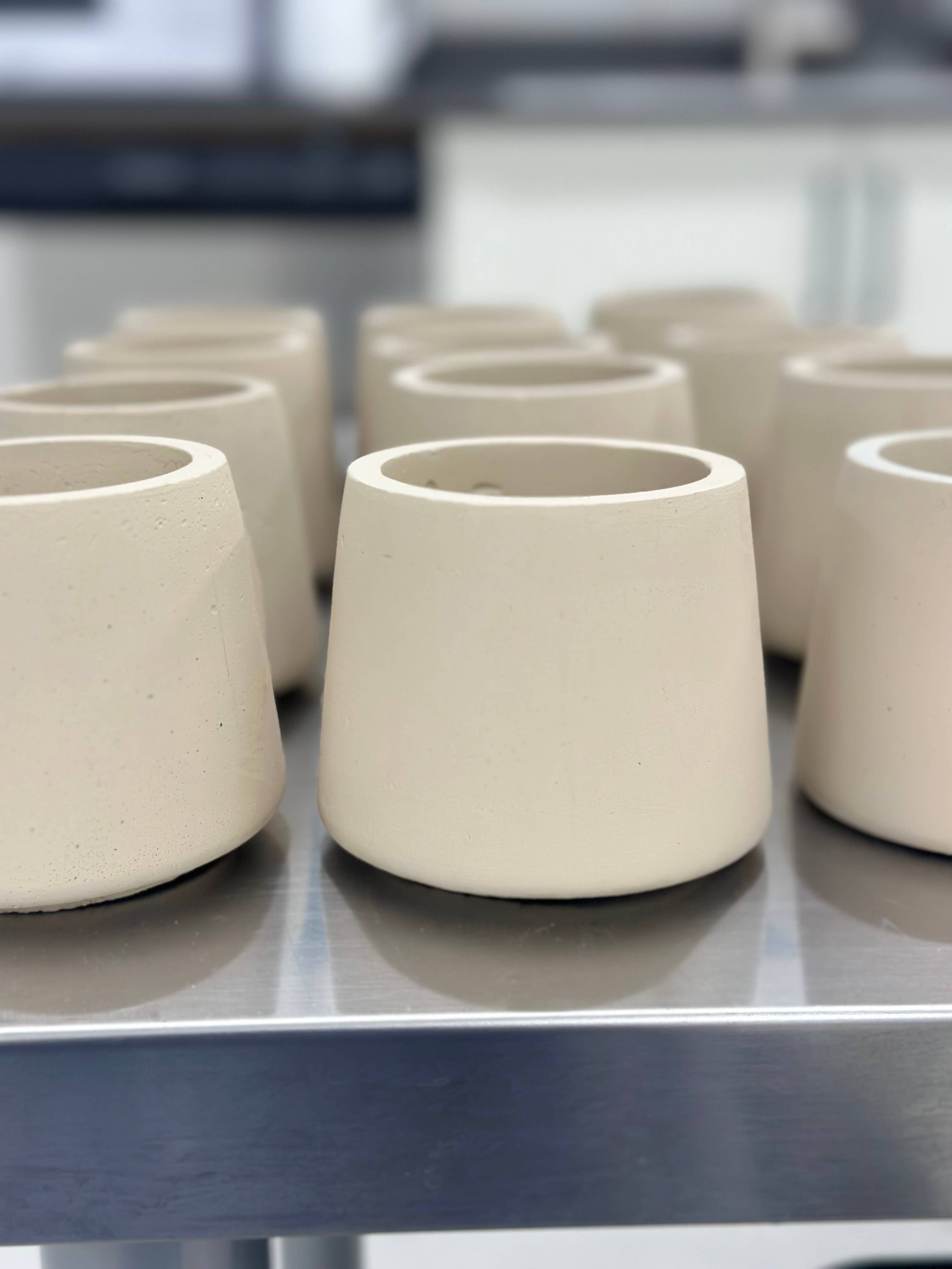 Aristocrat Creation - Vente Bougie en bocal - Bougie en pot de ciment Deluxe 8 oz sans couvercle0