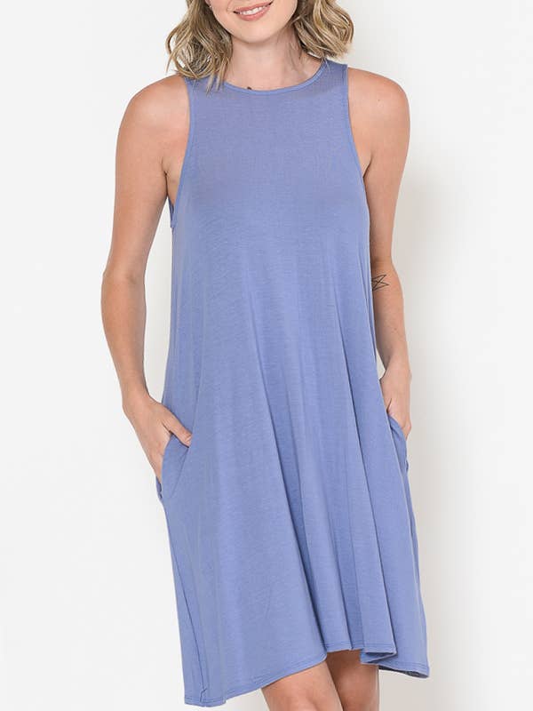 ROBE DÉBARDEUR À POCHES pour la vente par Burgundy Apparel