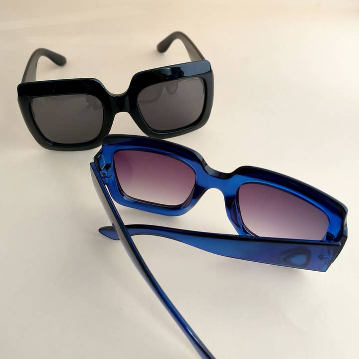 ACCITY - Wholesale Sunglasses - Women's - SIMPLE SQUARE FRAME COLOR BLOCK SUNGLASSES WOMEN_CWASG0258