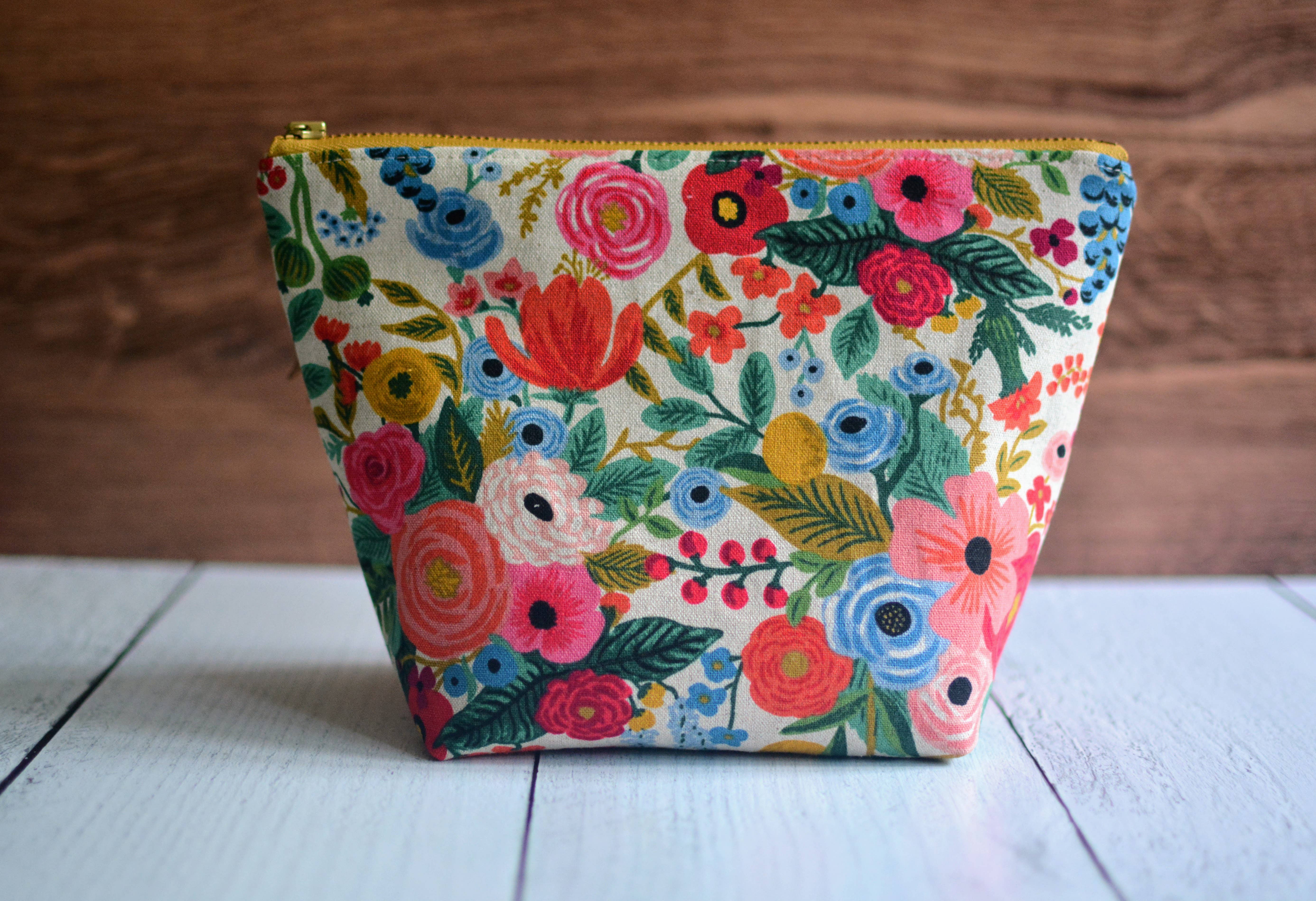 Bamboo Hill - Wholesale Makeup/Cosmetic Bag - Zippered Pouch in Rifle Paper Co Canvas fabric4