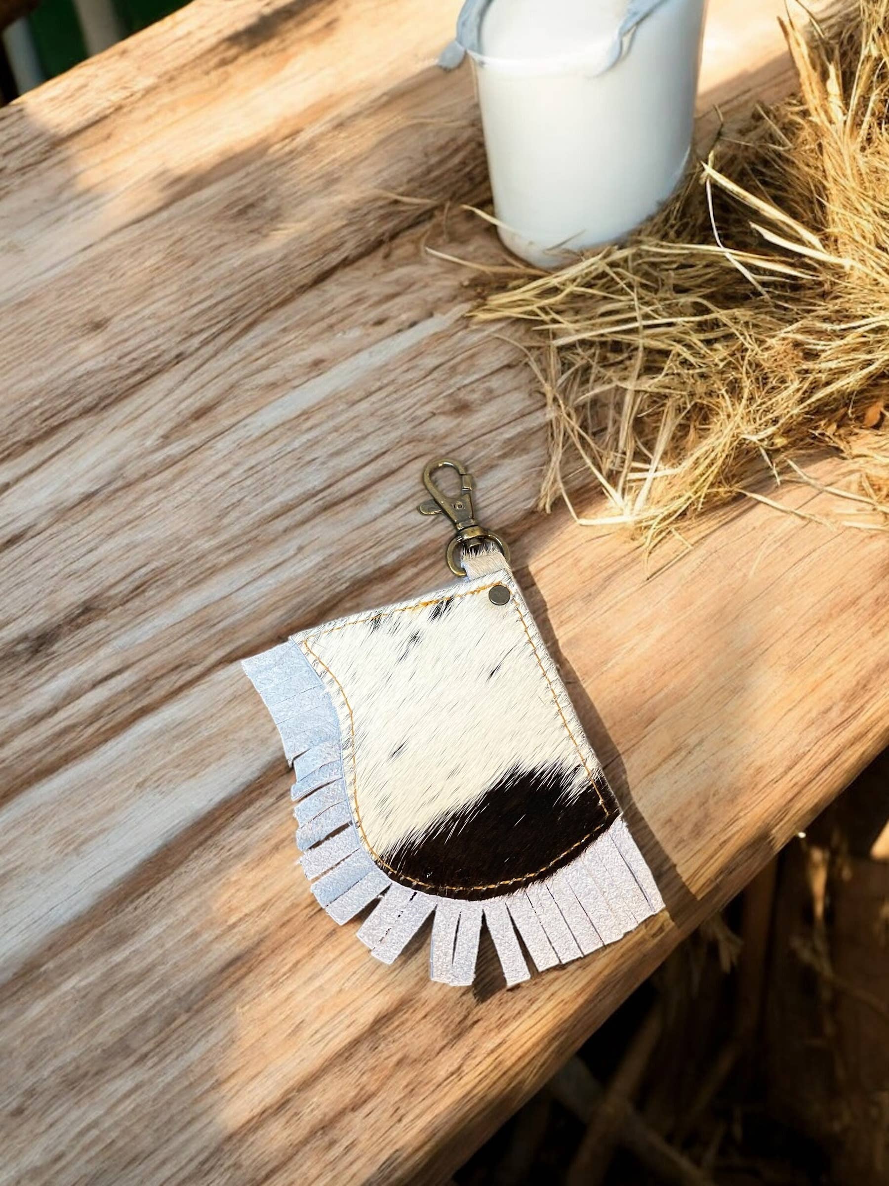 Western Linens - Wholesale Keychain - Women's - Skull Fringe Cowhide & Tooled Keychain1