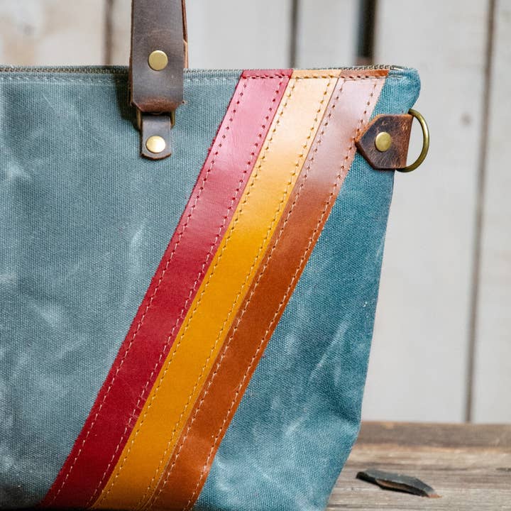 In Blue Handmade - Wholesale Tote Bag - Women's - Waxed Canvas 70's Small Bowler Bag | Lined1