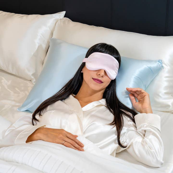 Blissy - Wholesale Sleep/Eye Mask - Sleep Mask - Blush11