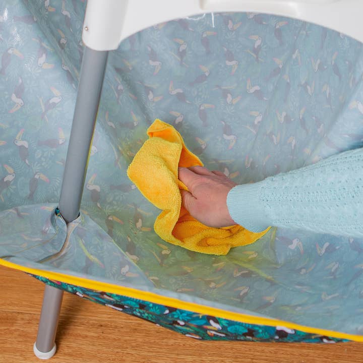 Mumma's Little Helpers – wholesale Highchair –Baby – High Chair Food Catcher - Flowers