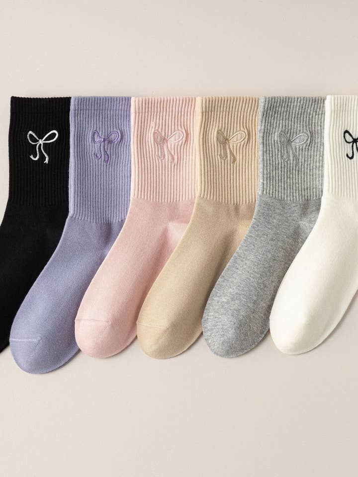 CWMS02982_WOMEN EMBROIDERED BOW COTTON CREW SOCKS for wholesale by NINEXIS