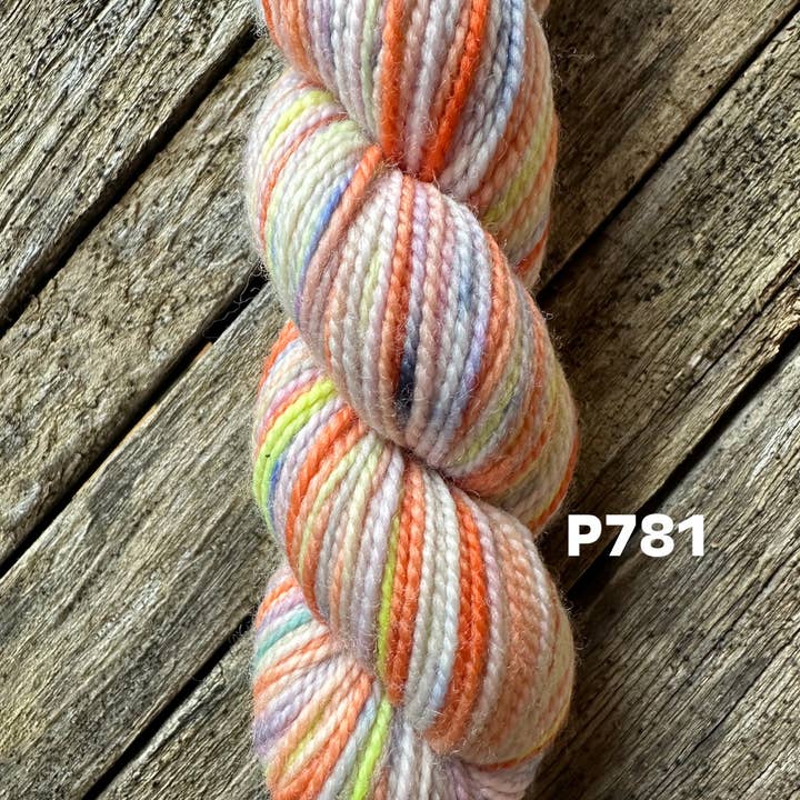 Koigu Wool Designs - Wholesale Yarn - KPPPM - Variegated -700's7