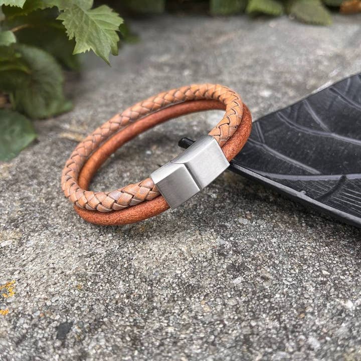 Combination Leather Bracelet - Style 121 for wholesale by Sun Enterprises B.V.