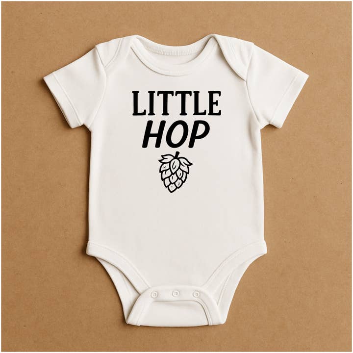Grenouillère Little Hop pour la vente par Hearth & Timber Co.