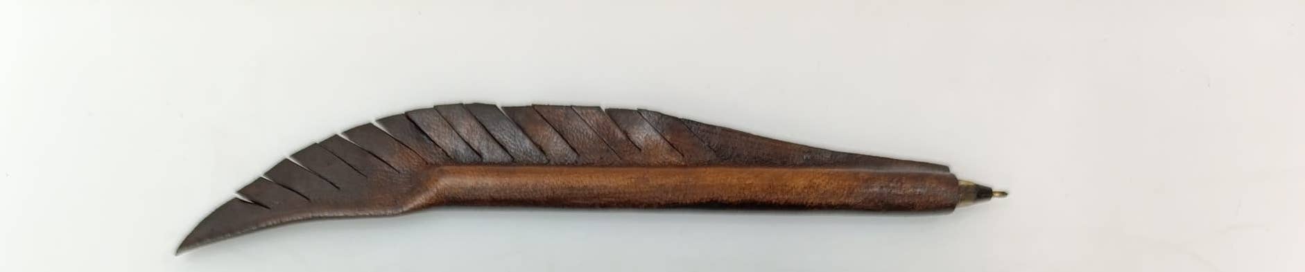 ML Marcaleather – wholesale Pen – Craft Leather Pen Ballpoint Pens Refillable Random Color2