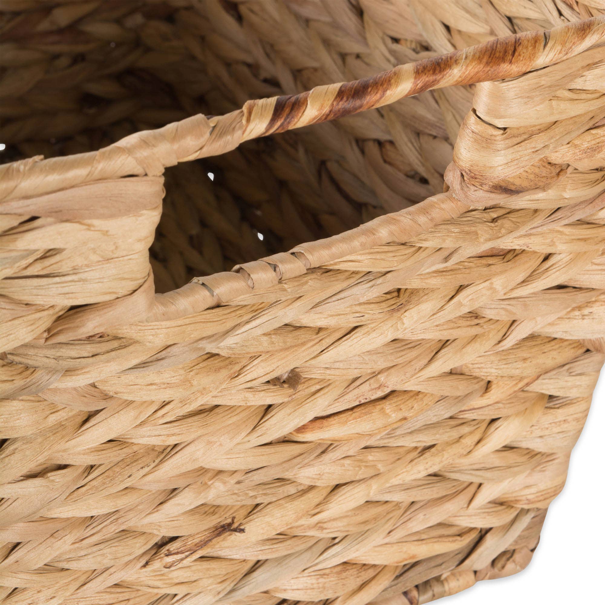 Welcome Home Unbeatable Deals - Wholesale Basket - Asst Natural Water Hyacinth Basket Set of 51