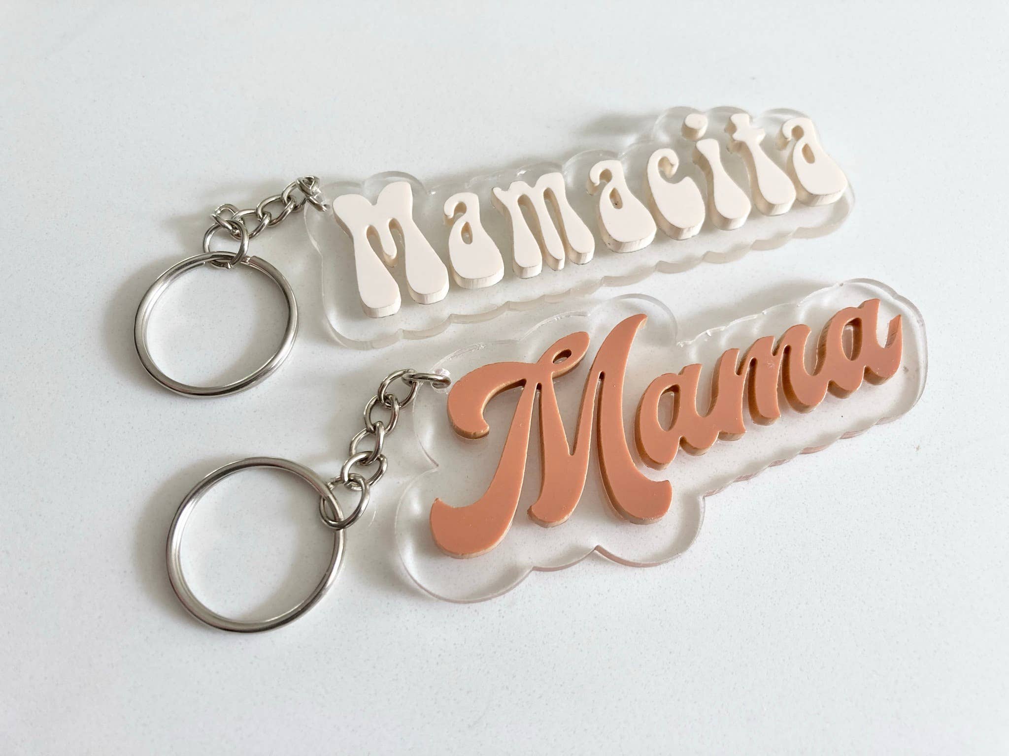 Cope and Co Custom Signs – Porta-chaves - Mulher por atacado – Chaveiro Acrílico Mama/Mamacita0