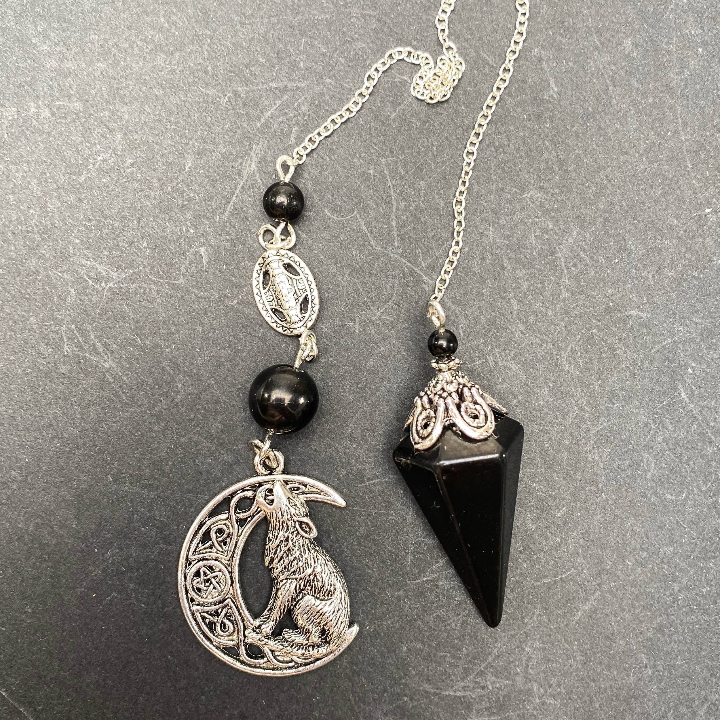 Glorious Healing Crystals - Venta al por mayor Artículo de meditación - Péndulo de shungita con lobo aullando en luna celta, péndulo4