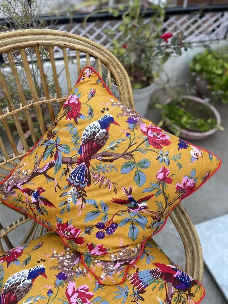 GYPSY STUDIO - Wholesale Throw Pillow Cover - Set Of 2 Piece Multicolor Paradise Bird Print Cushion Floral1