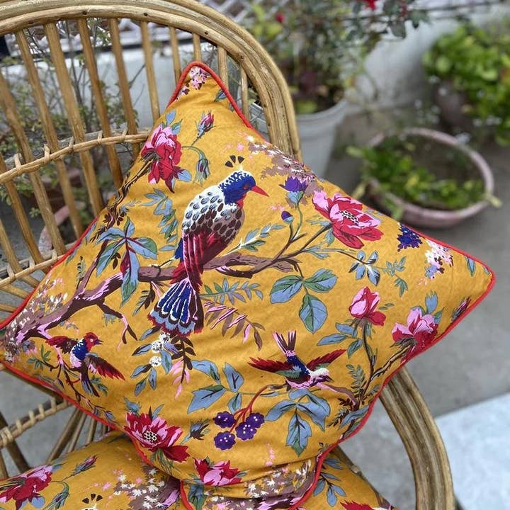 GYPSY STUDIO - Wholesale Throw Pillow Cover - Set Of 2 Piece Multicolor Paradise Bird Print Cushion Floral1