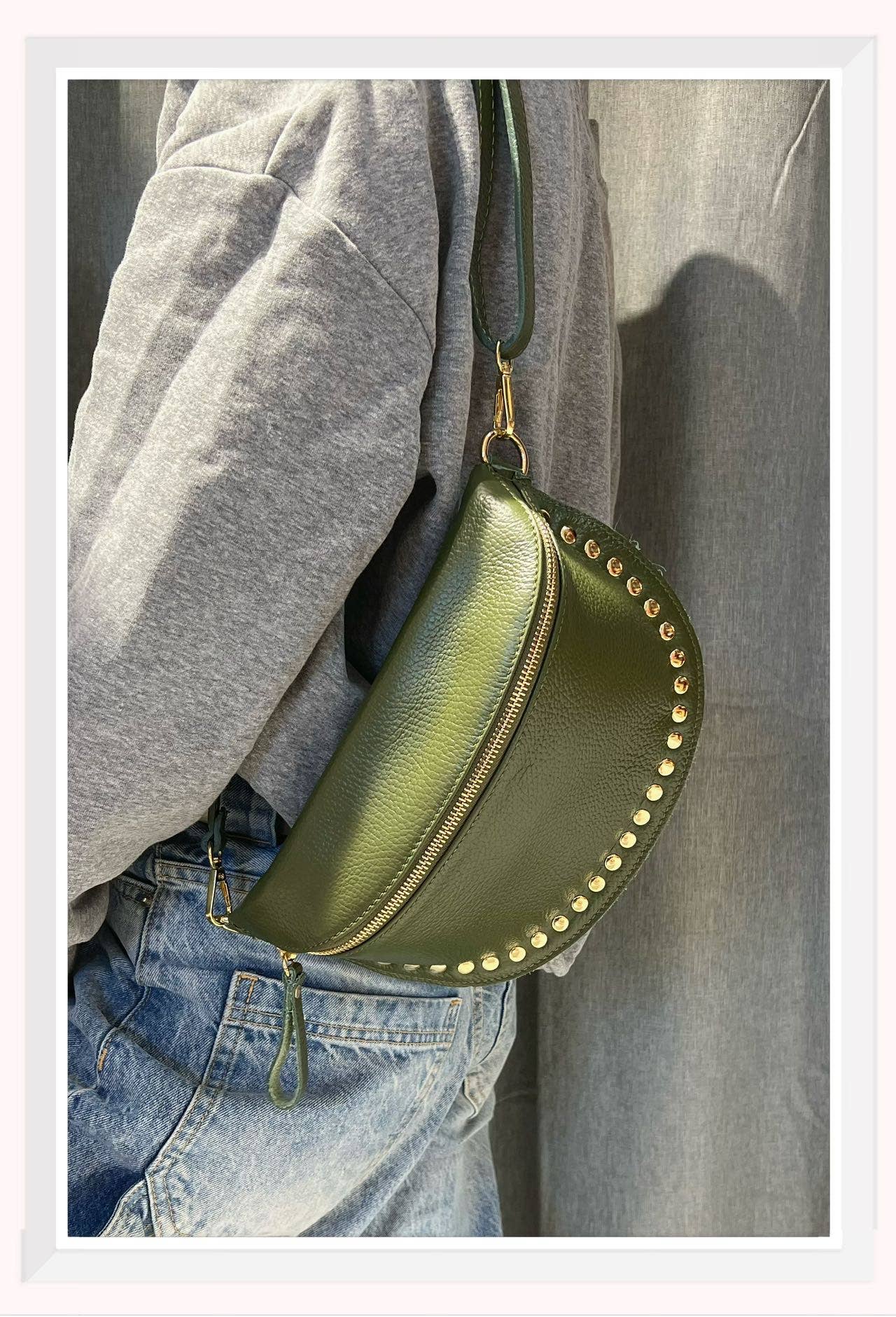 Z et Z - Wholesale Belt Bag - Women's - Studded grained leather fanny pack4