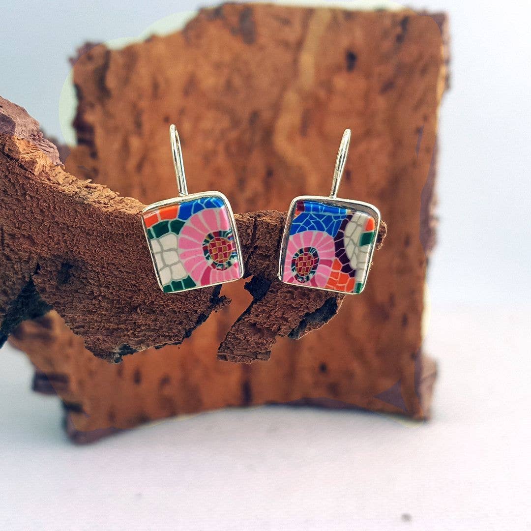 PASTACUITA - Wholesale Dangle Earrings - Modernist square hook earrings. Inspired by Gaudí.8