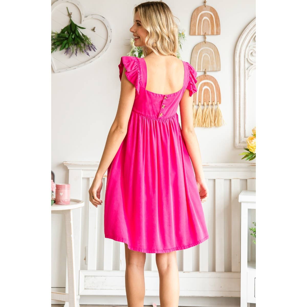 Veveret – Großhandel Kleid – Damen – Minikleid mit Rüschenriemen und Knöpfen auf der Rückseite 18