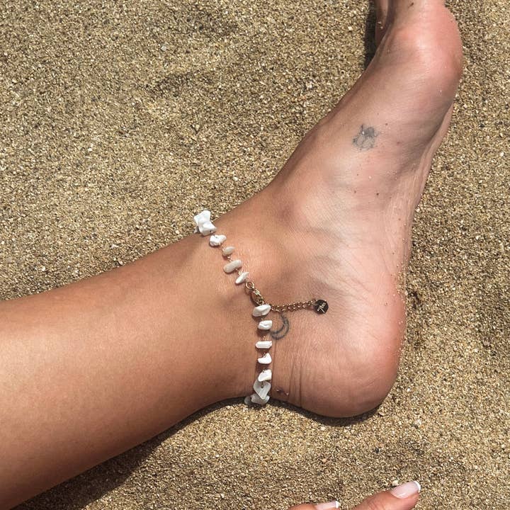 Adjustable Steel Ankle Brace Fine Natural Stone Summer Chain for wholesale by Bijoux 7bis