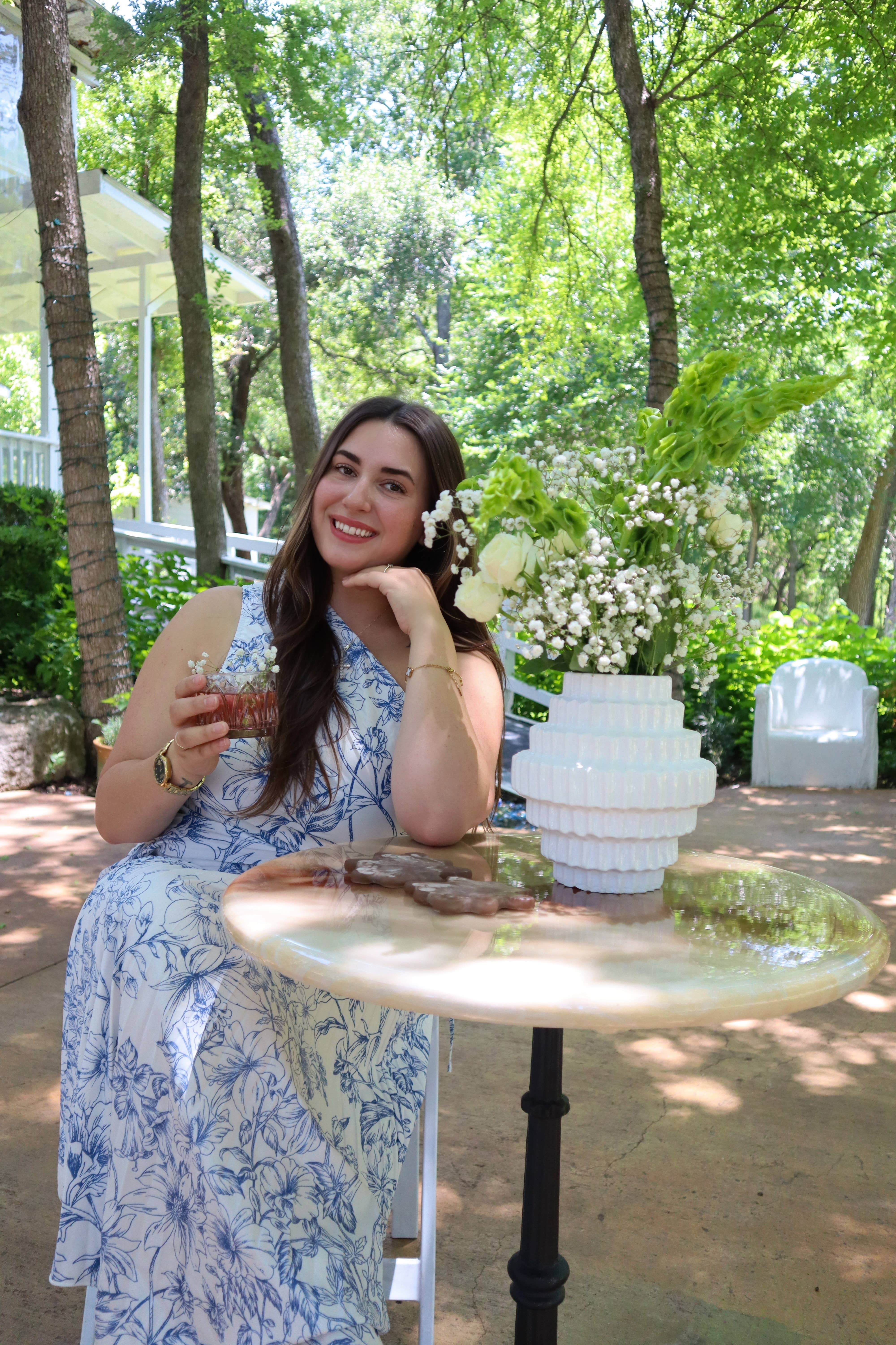 V.rogers Designs - Wholesale Patio Table - The Atelier Bistro Table (MTO) | Cafe + Showroom Furnishing1