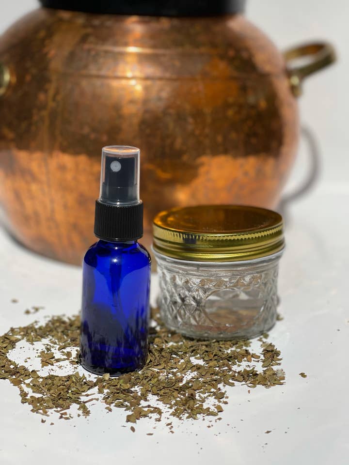 Creosote Hydrosol for wholesale by Aster Earth