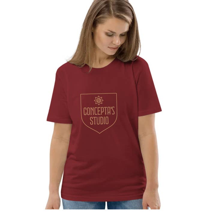T-shirt à logo Concepta's Studio pour la vente par Concepta's Studio