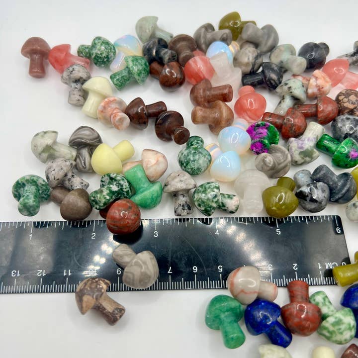 Oils and Auras - Wholesale Spiritual Stone/Crystal - Crystal Mushroom Carving - Mini Crystal Mushroom Assorted2
