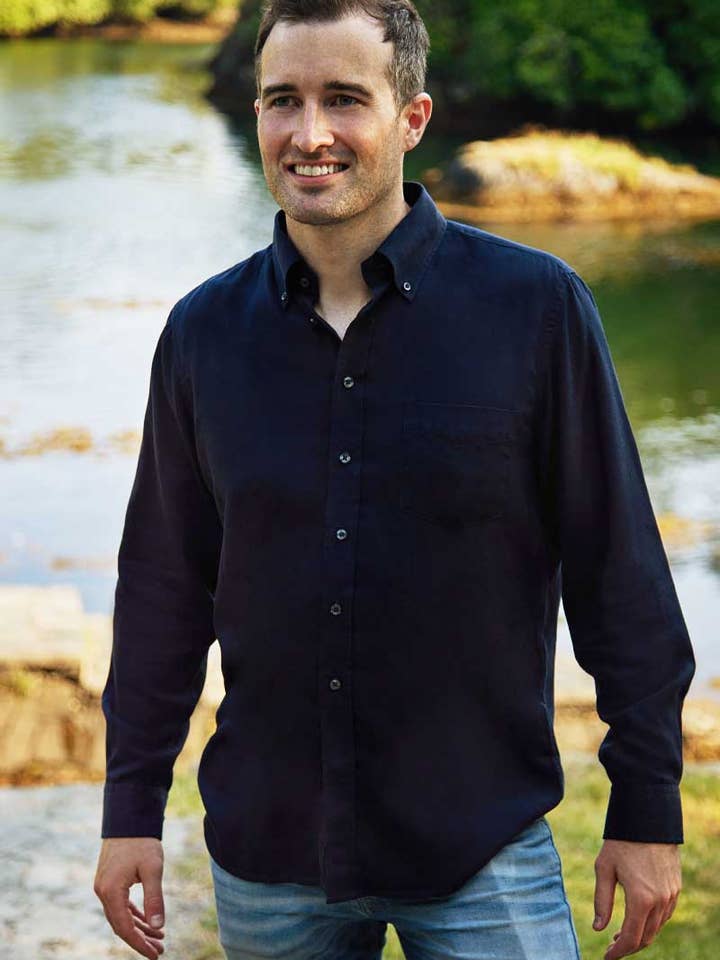 Camisa com colarinho em Tencel orgânico - Azul Marinho Escuro por atacado de Lee Valley Ireland