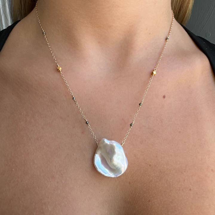 Philippa Roberts - Wholesale Pendant/Charm Necklace - Large Pearl Necklace in Silver or Vermeil2