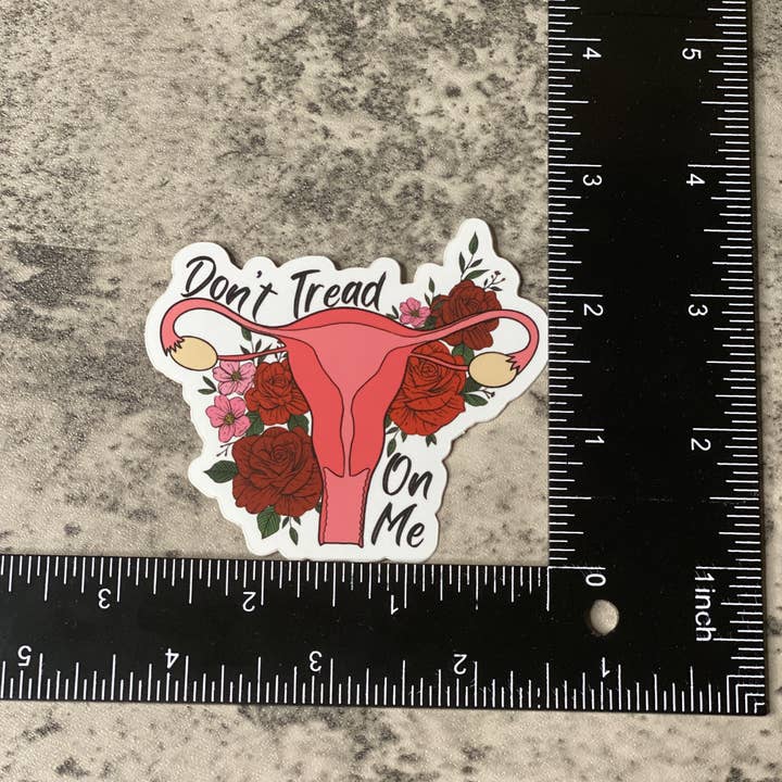 Beautiful Mind Design - Venta al por mayor Pegatina - Pegatina de vinilo Don't Tread on Me, útero femenino, paquete de 53