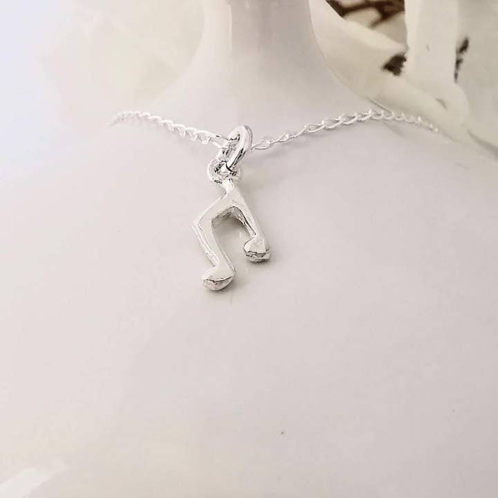 Sophellie Jewellery – wholesale Pendant/charm necklace – Sterling Silver Music Note Necklace1