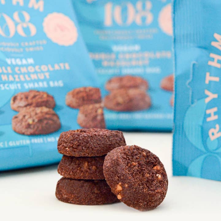 Vegane Doppel Schokolade Haselnuss Biscuit Share Bag 135g und andere Ergebnisse für captain rondo doppelkekse im Großhandel. Kostenlose Rücksendungen und 60-Tage-Zahlungsziel auf Faire im Trend auf Faire.