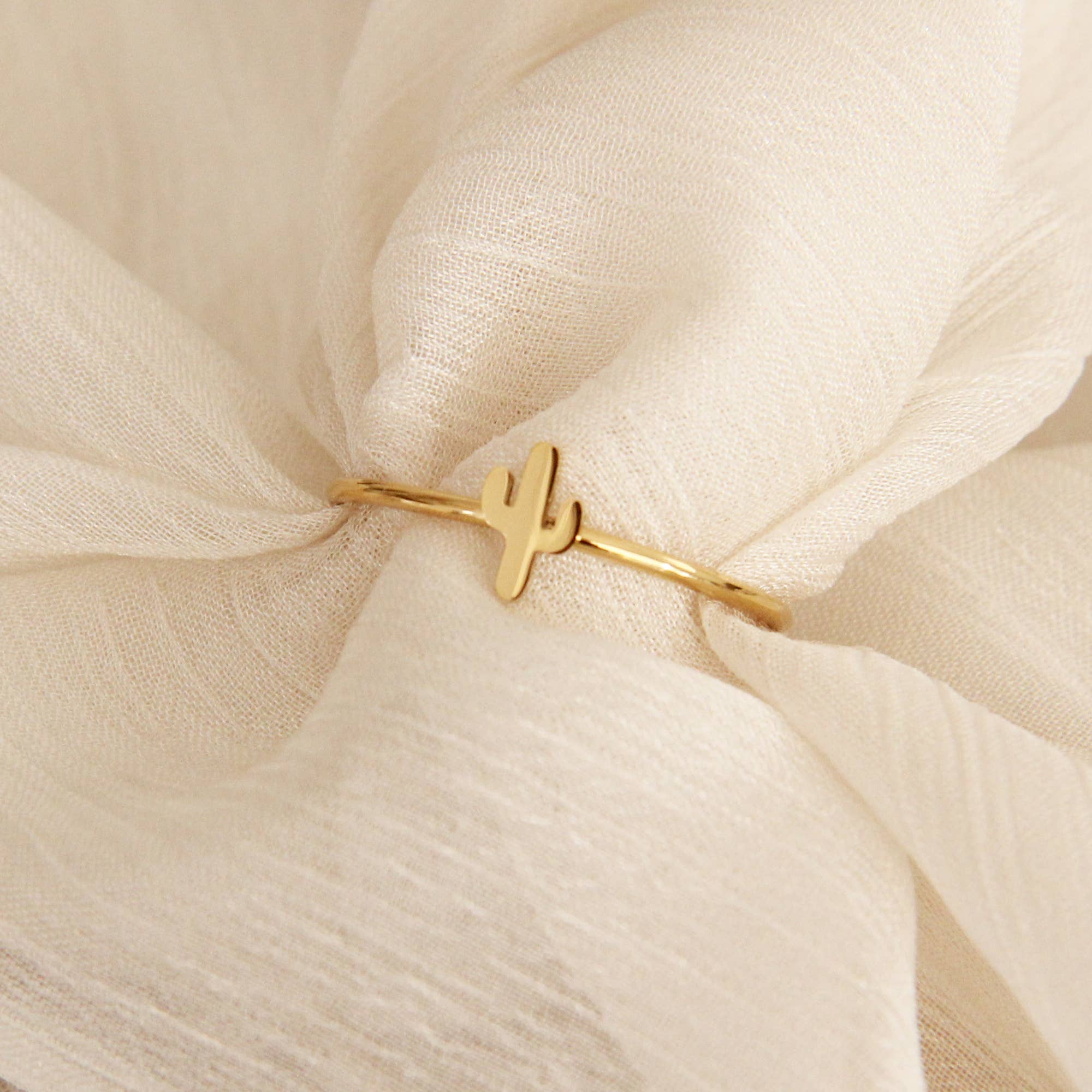 MAIVE - Wholesale Band/Stacked Ring - Cactus Ring2