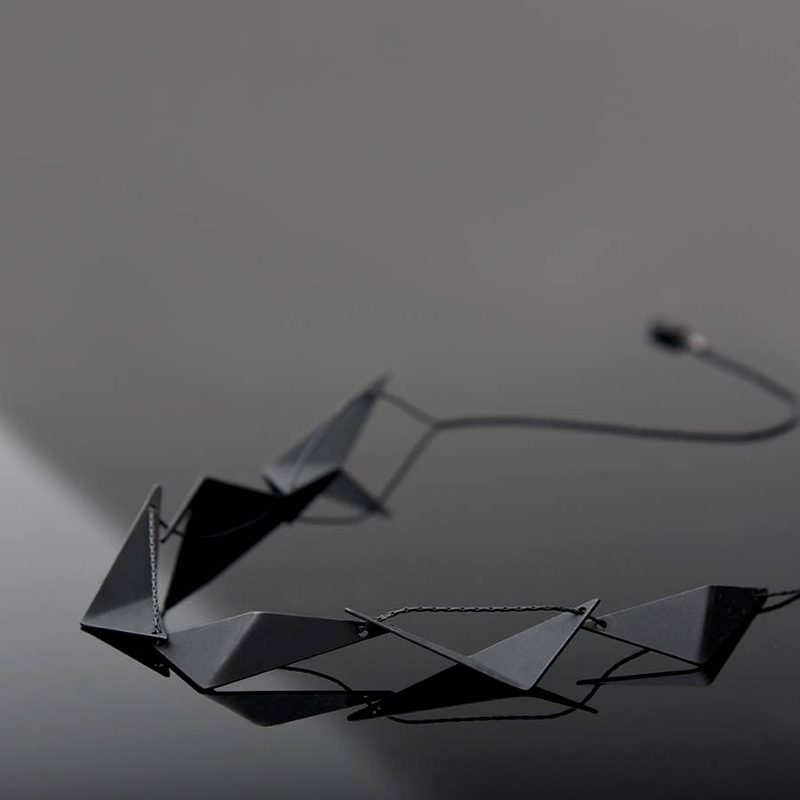 Pursuits - Wholesale Pendant/Charm Necklace - Pleats Short Necklace2