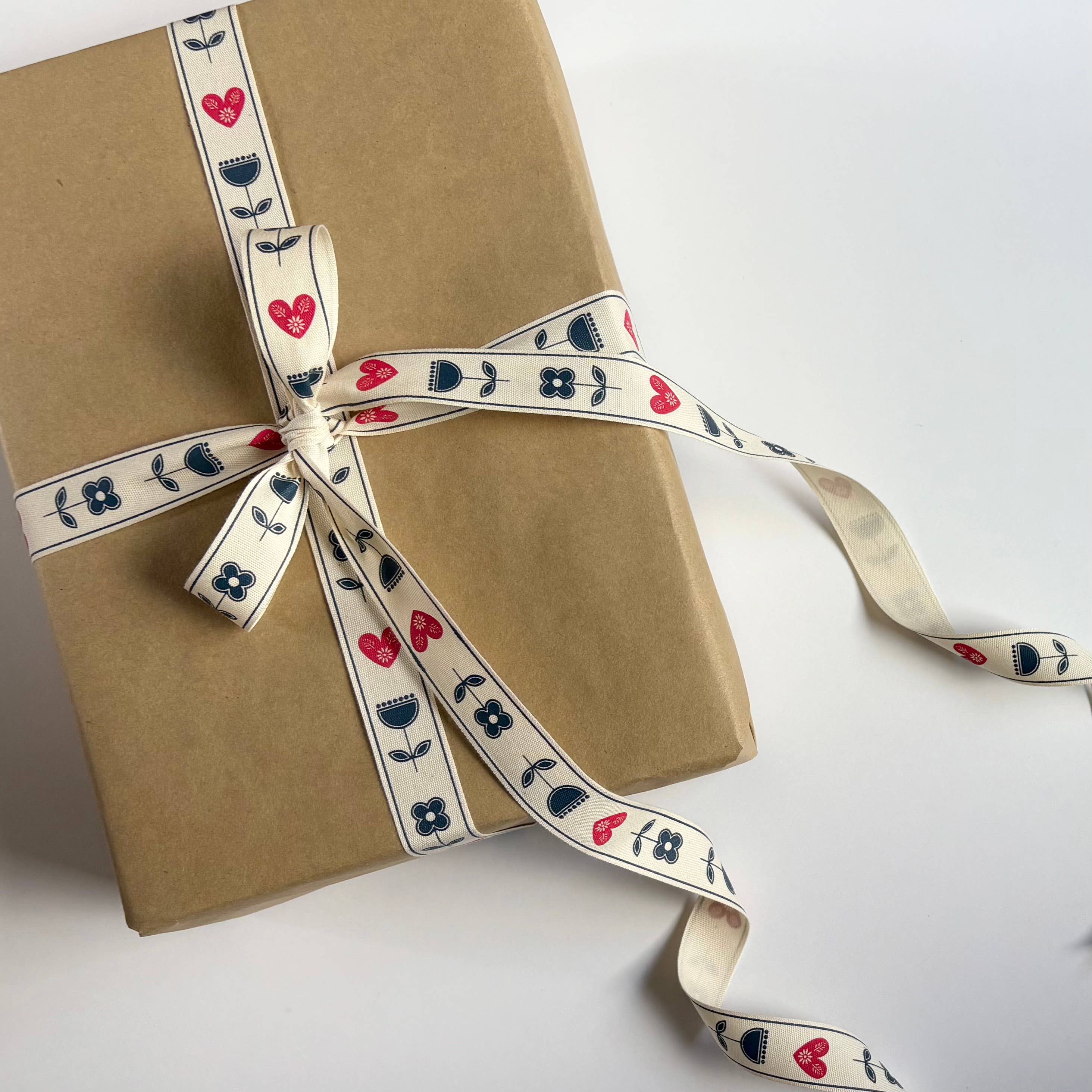 Scandinavian Hearts - Wholesale Ribbon - Gift Wrapping - Scandinavian Floral Folk Art Cotton Ribbon (5 yards)1